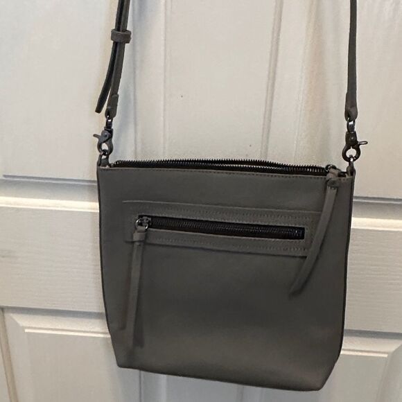 Botkier Gray Crossbody Bag Adjustable Strap Zip top & zippered pocket in back - Picture 4 of 5
